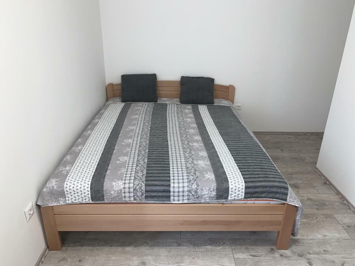 Exclusive Home - C. Apartman Pecs Exterior photo